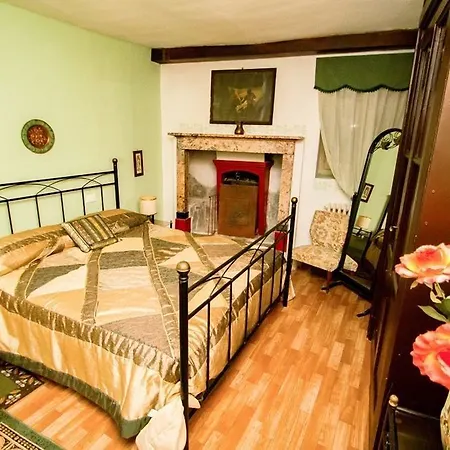 Foresteria Lombarda Ca' Pelitti Bed & Breakfast *